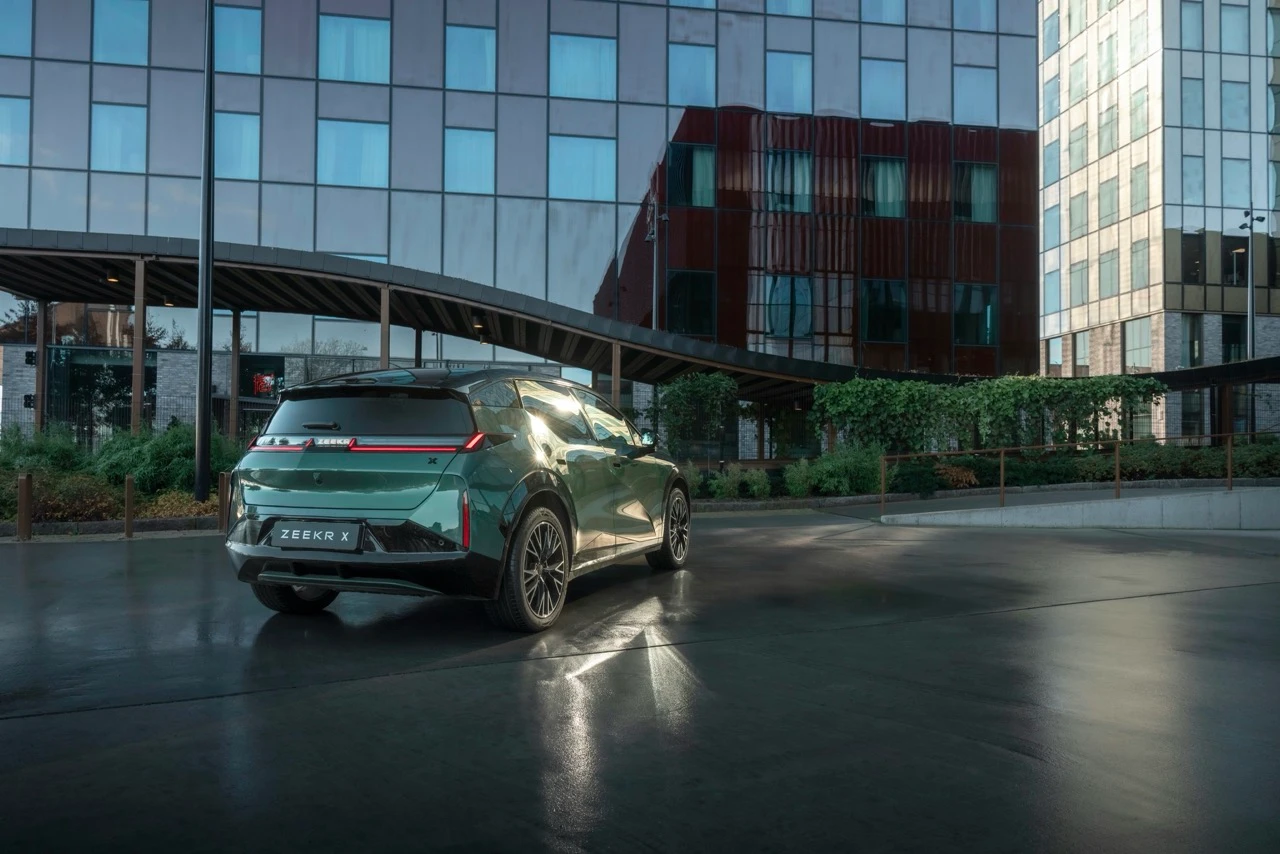 <p>Zeekr X El SUV urbano de lujo</p>